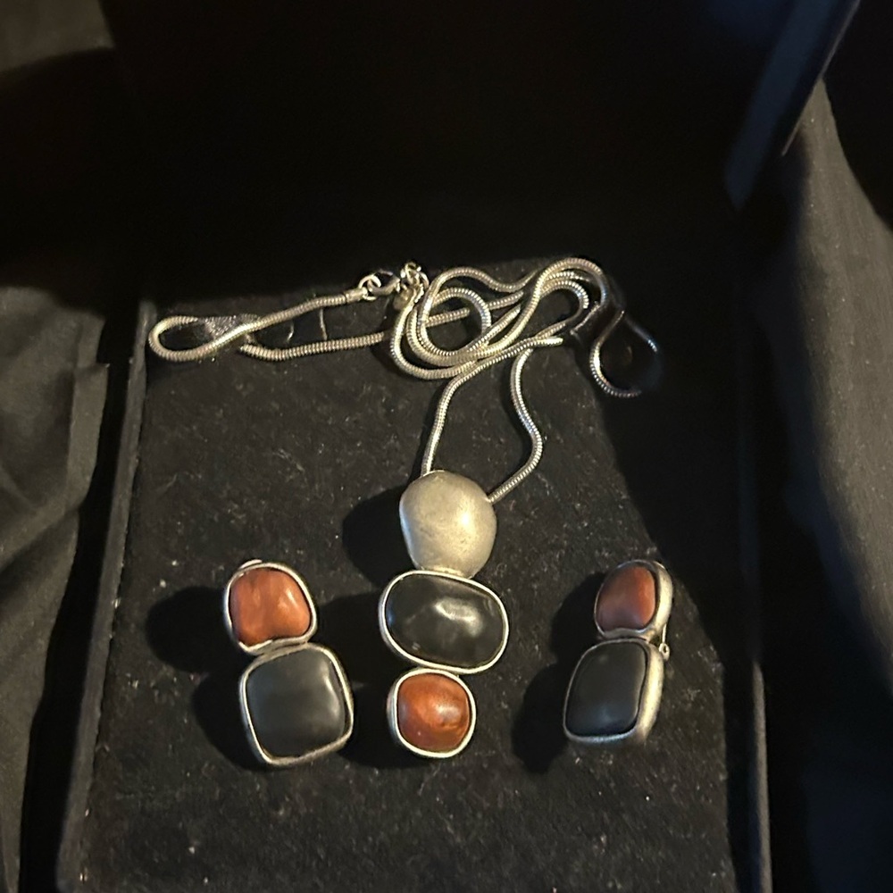 Vintage Norma Jean  jewelry set. Convertible brooch necklace and earrings
